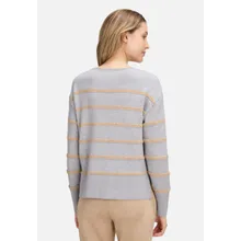 Strickpullover mit Pailletten Strickpullover mit Pailletten