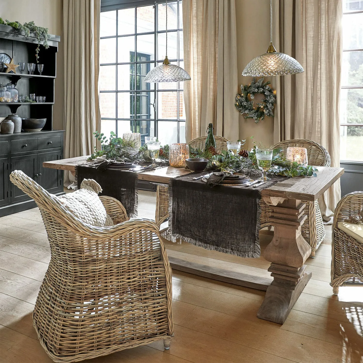 Esstisch Cain – Bild 4