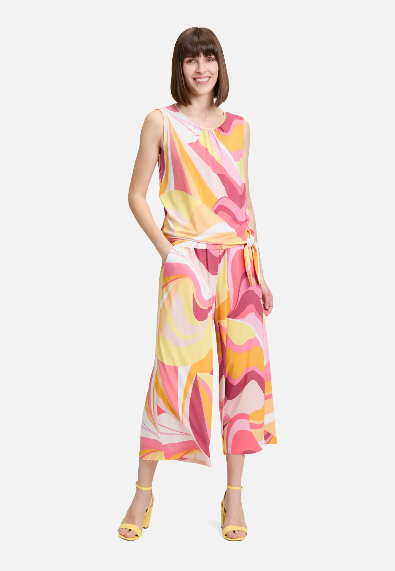 Rundhals-Shirt mit Raffung – Bild 2