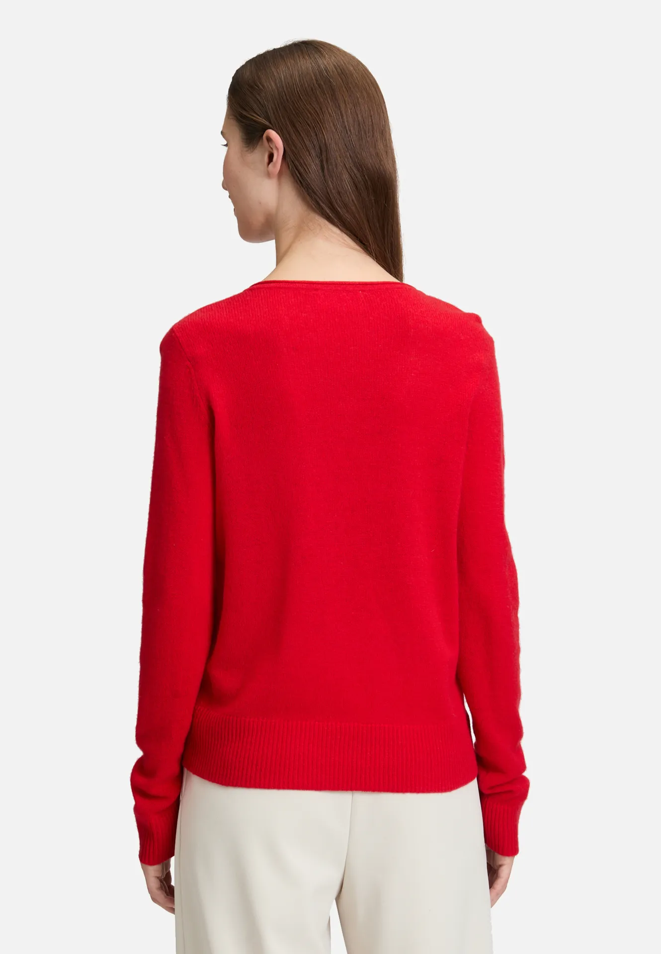Kaschmir-Pullover mit V-Ausschnitt Kaschmir-Pullover mit V-Ausschnitt