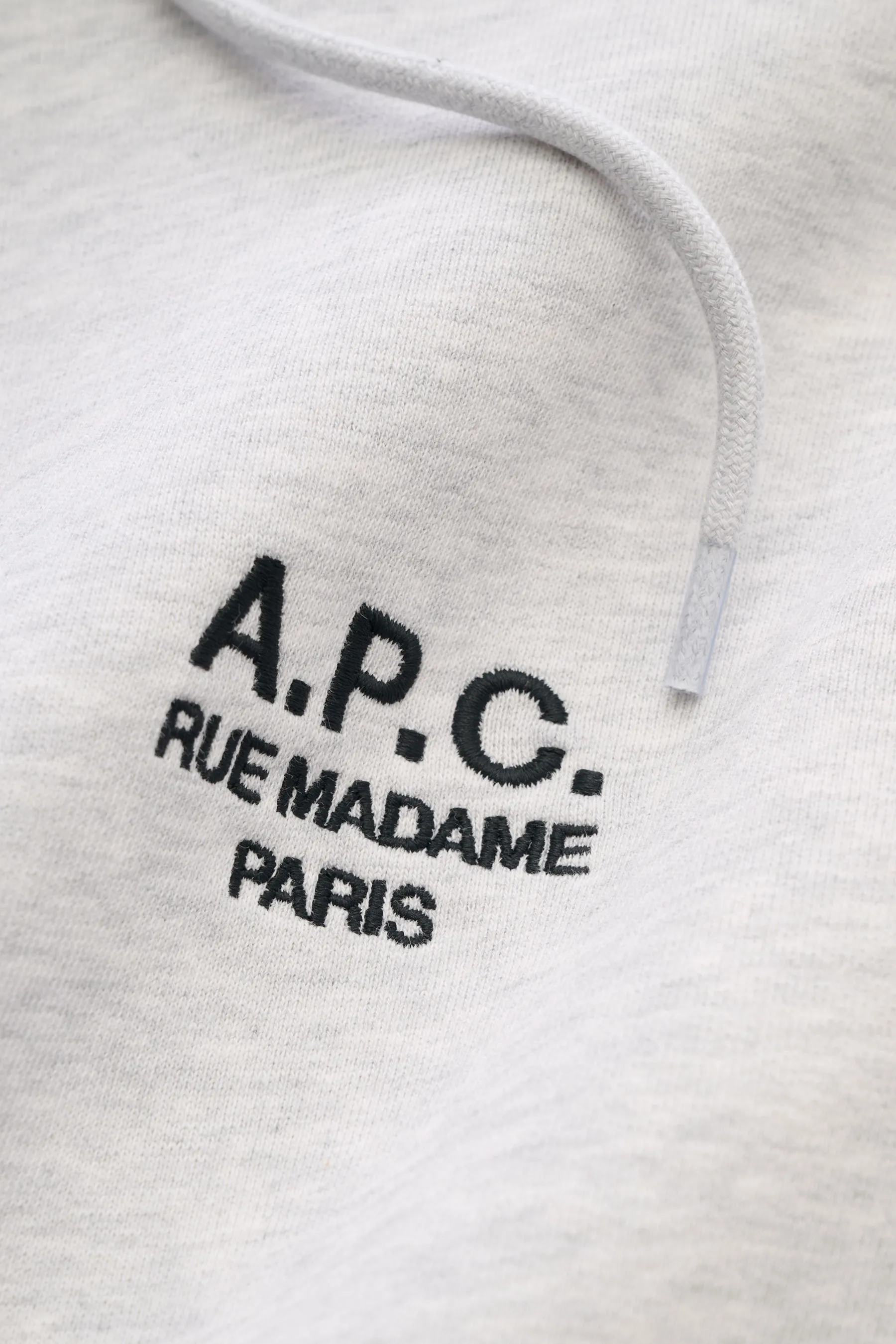 A.P.C. - Herren - Kapuzenpullover 'Standard Rue Madame' hellgrau meliert – Bild 5