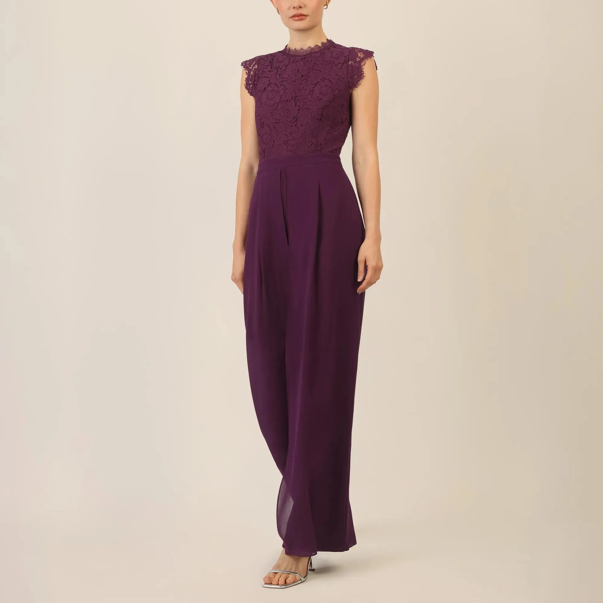 Apart - Overall mit Spitzenoberteil - Größe 46 - violett – Bild 4