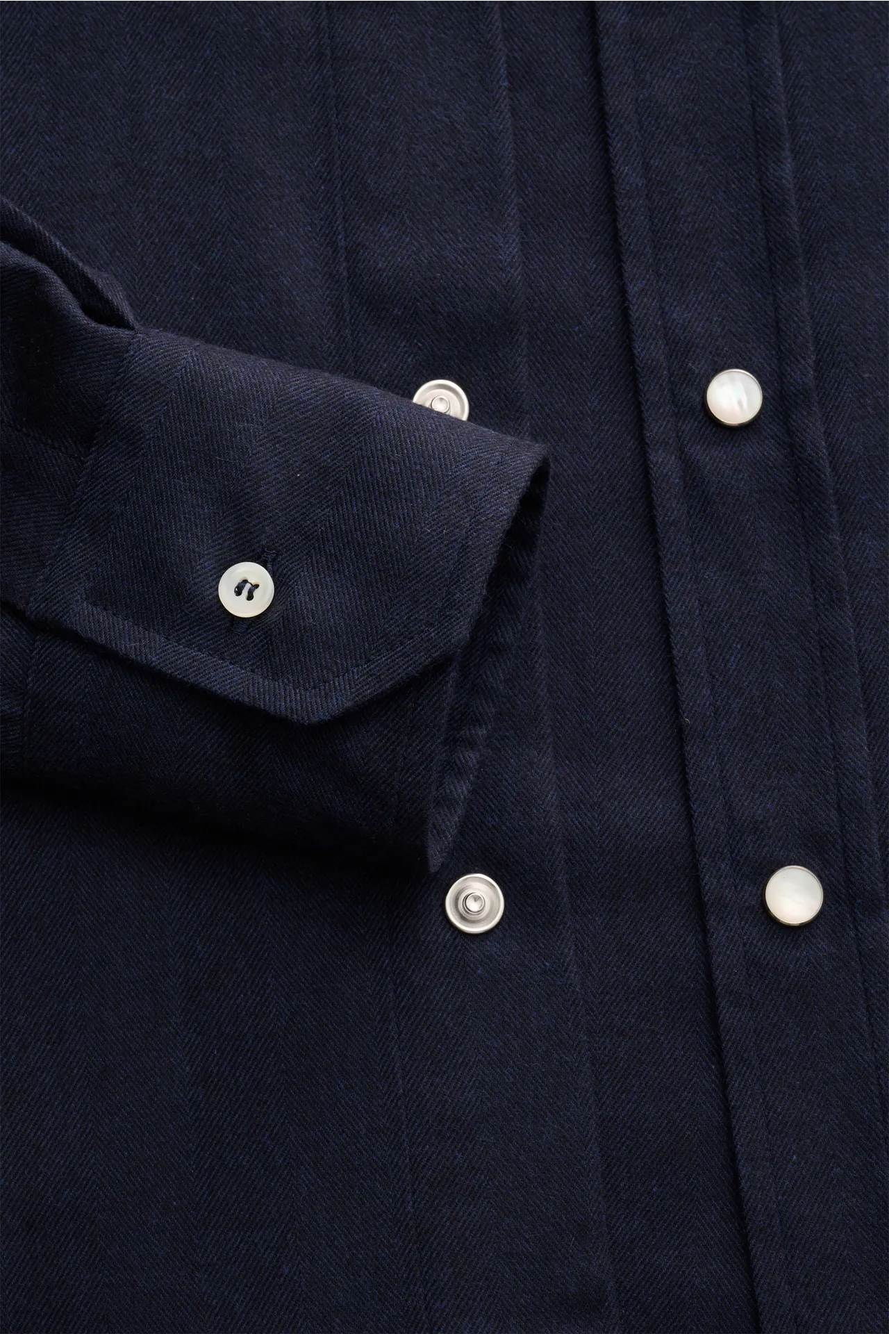 Brunello Cucinelli - Herren - Casual Hemd Haifisch-Kragen navy – Bild 3