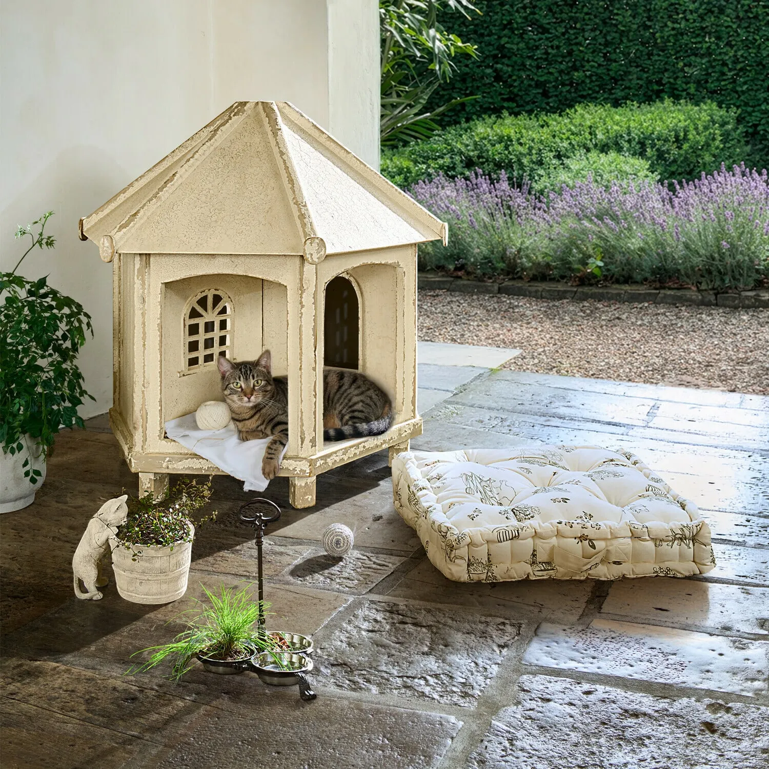 Katzen-Gartenhaus Alvérine – Bild 4