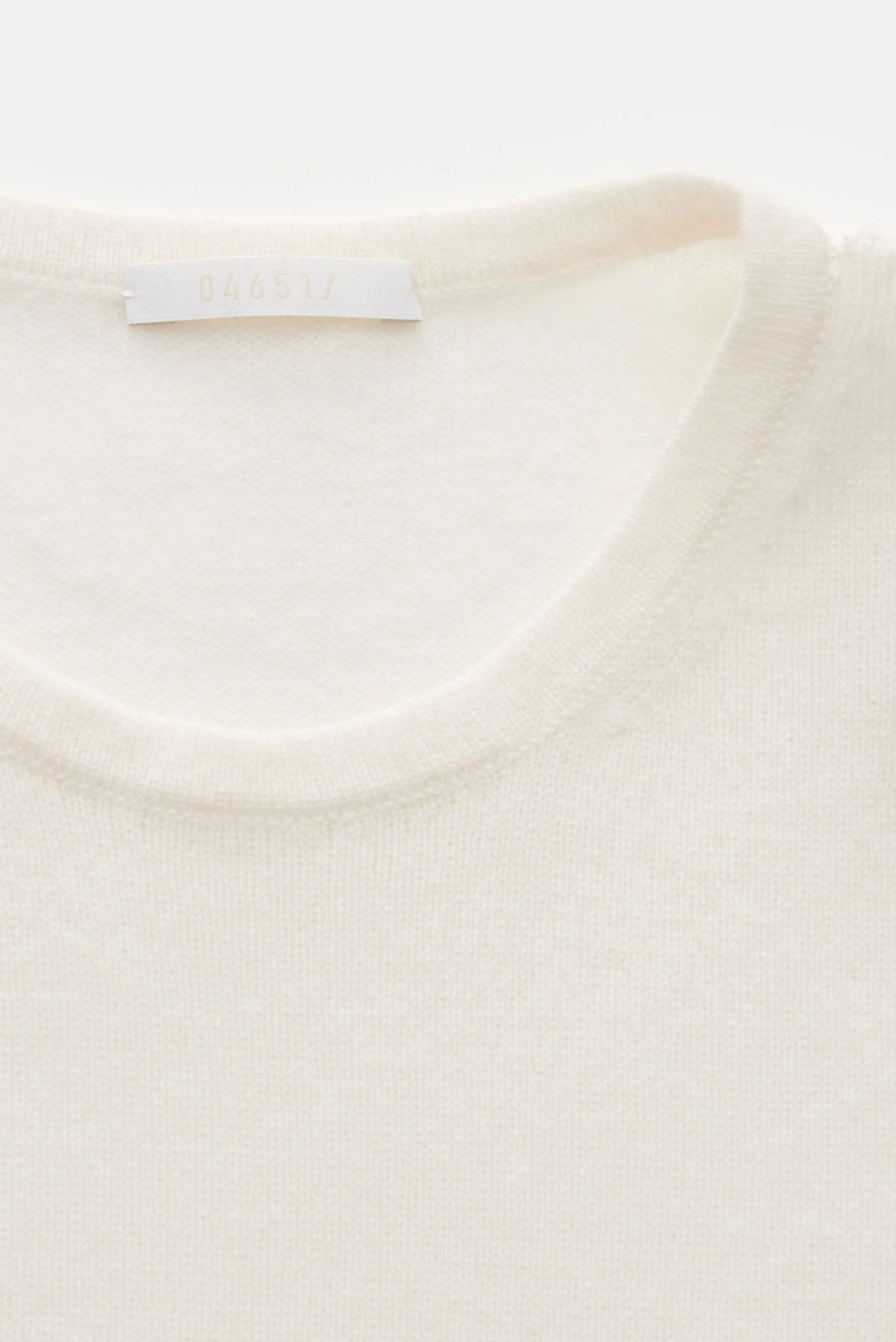 04651/ A trip in a bag - Herren - Cashmere Pullover 'The Pocket Crew' creme – Bild 2