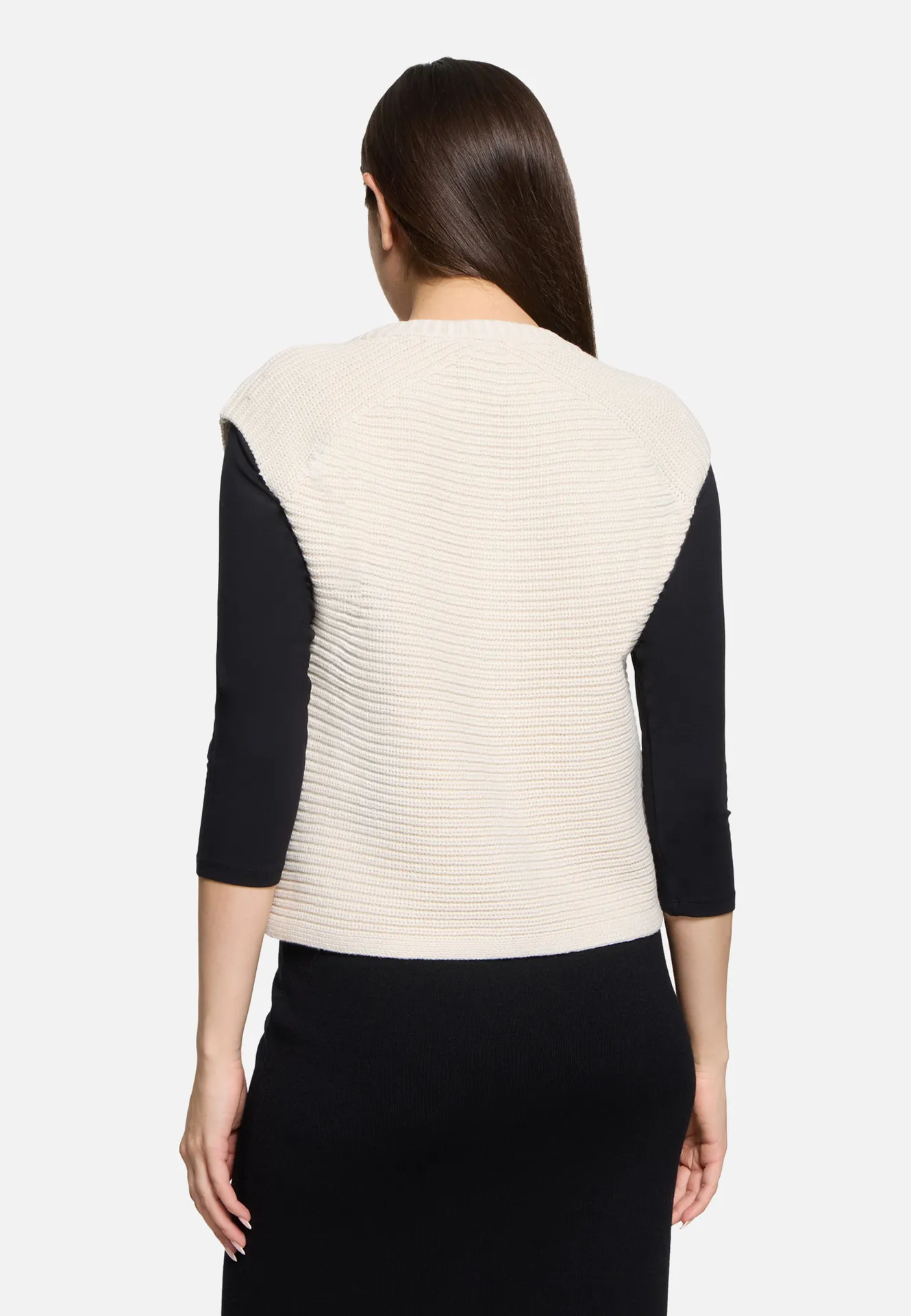 Grobstrickjacke ohne Arm Grobstrickjacke ohne Arm