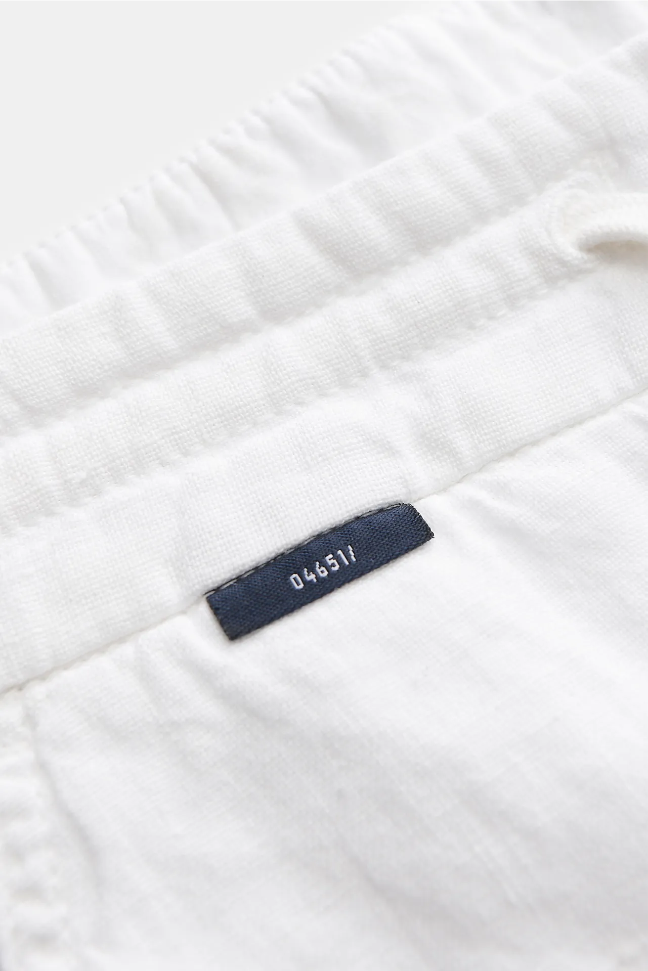 04651/ A trip in a bag - Herren - Leinen-Bermudas 'Linen Bermuda' weiß – Bild 5