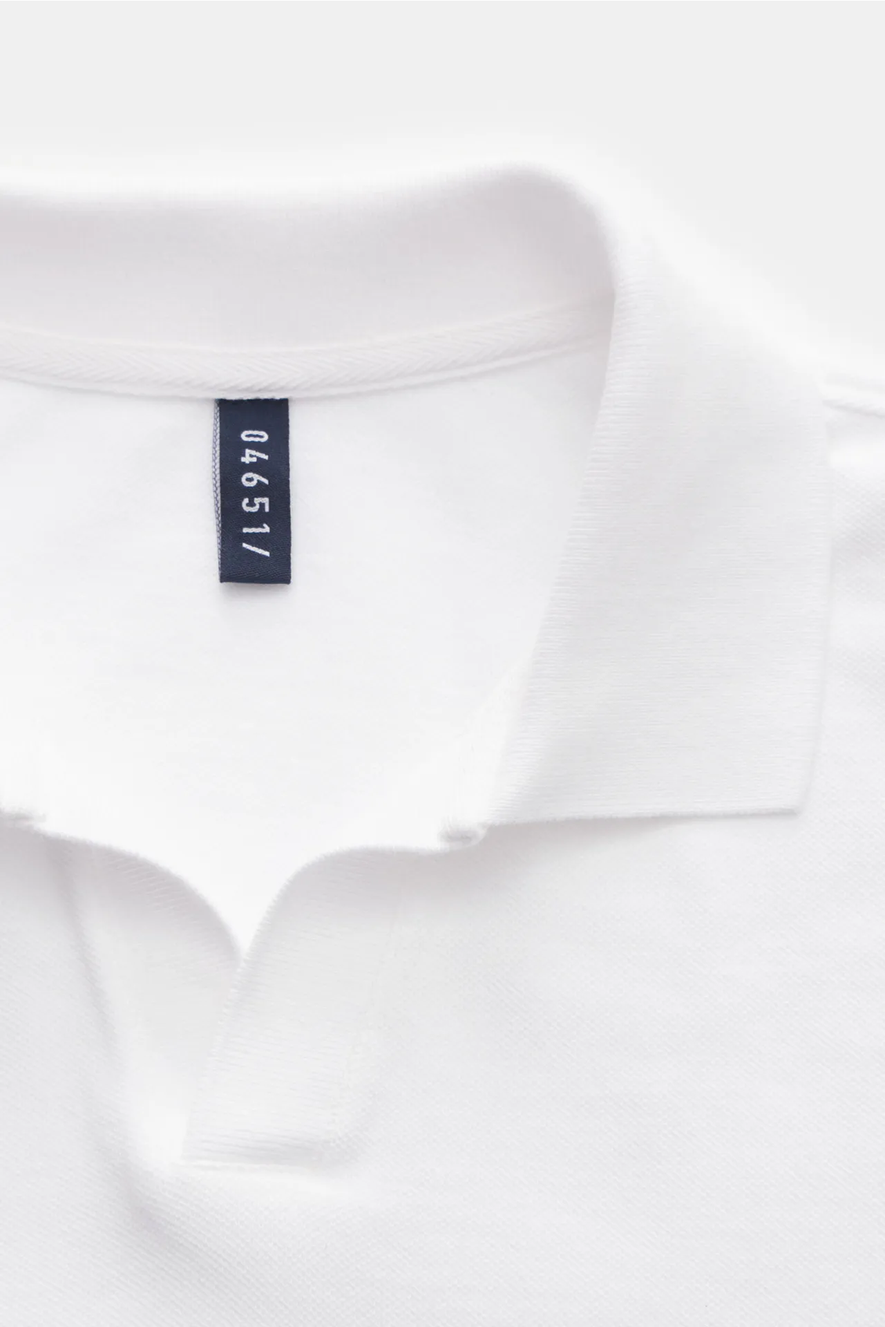 04651/ A trip in a bag - Herren - Poloshirt 'Johnny' weiß – Bild 2