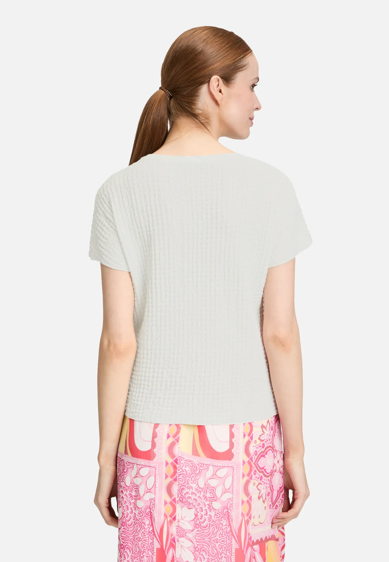 Strukturshirt mit U-Boot-Ausschnitt Strukturshirt mit U-Boot-Ausschnitt