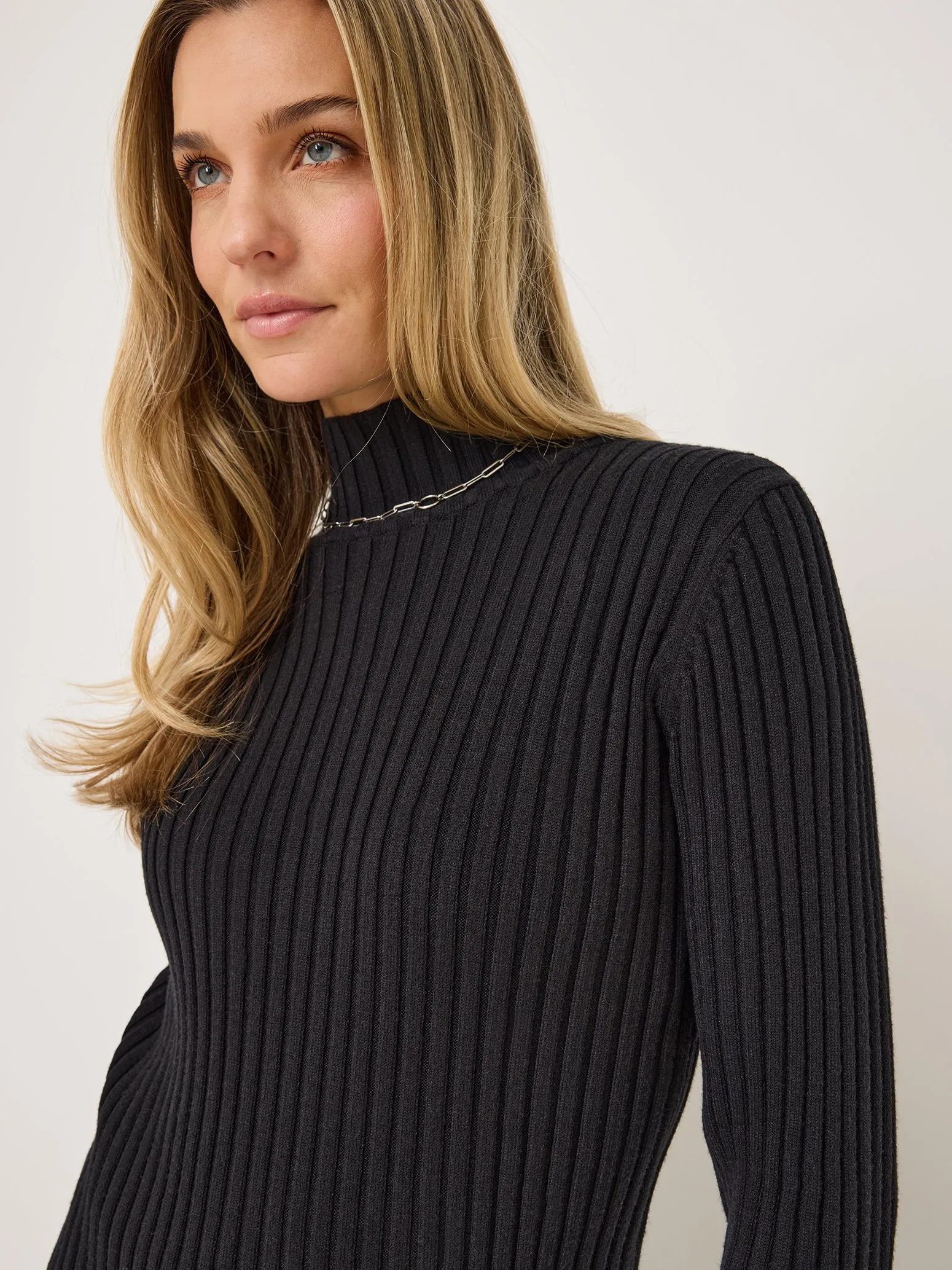 Strickkleid – Bild 5