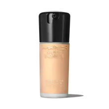 Mac Cosmetics - Studio Radiance Serum-Powered™ Foundation - NC14.5 Mac Cosmetics - Studio Radiance Serum-Powered™ Foundation - NC14.5