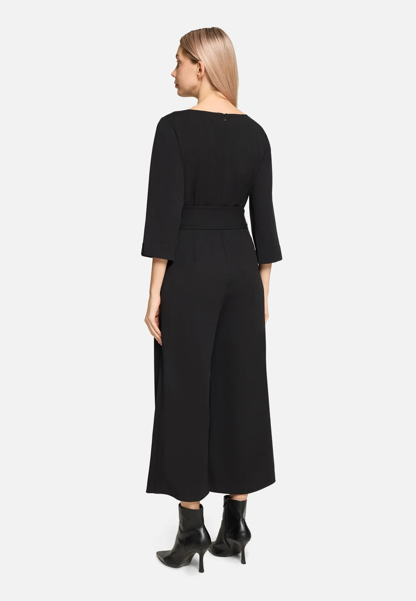 Jumpsuit mit Eingrifftaschen Jumpsuit mit Eingrifftaschen