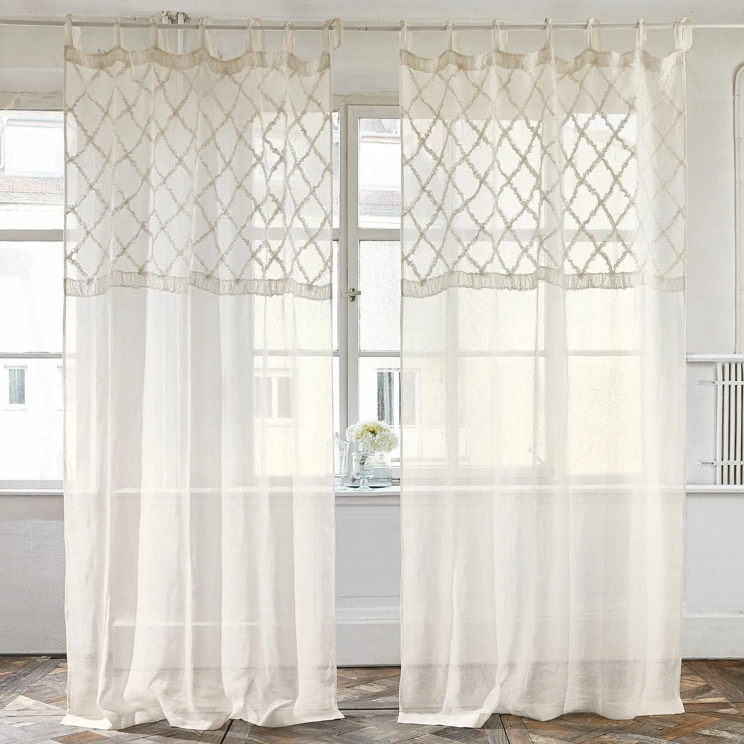 Gardine Mistry – Bild 2