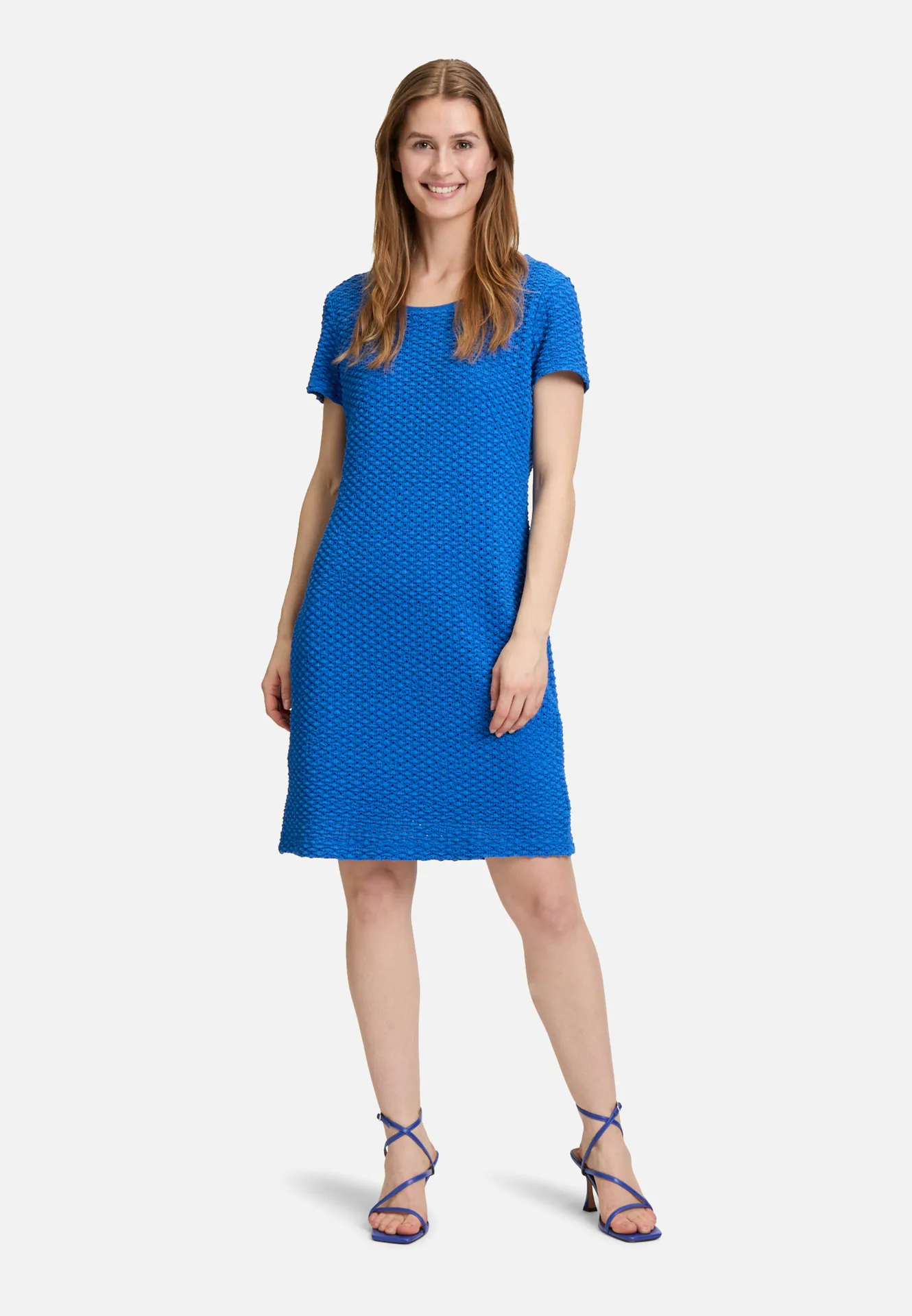 Etuikleid mit Rundhalsausschnitt – Bild 2