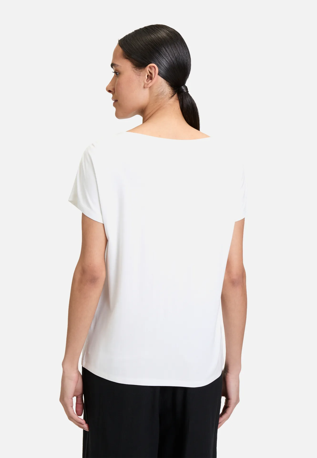 Basic Shirt mit U-Boot-Ausschnitt Basic Shirt mit U-Boot-Ausschnitt