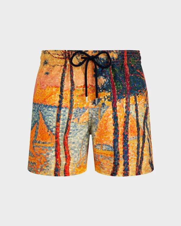 Vilebrequin - Voile Et Pins 360° Badeshorts Für Herren - Vilebrequin X Paul Signac - Bademode - Moopea - Gelb - Größe M Vilebrequin - Voile Et Pins 360° Badeshorts Für Herren - Vilebrequin X Paul Signac - Bademode - Moopea - Gelb - Größe M