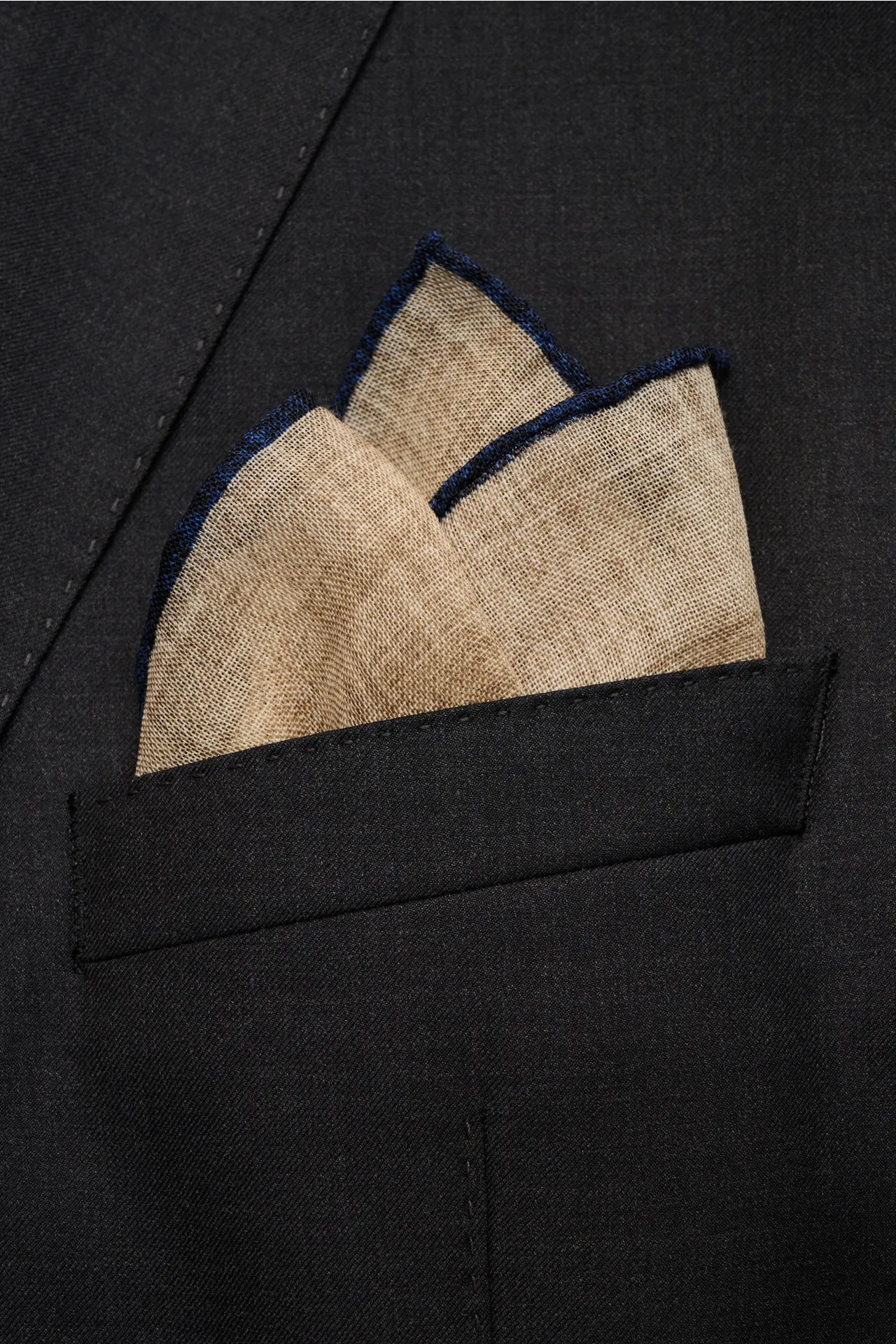 Rosi Collection - Herren - Einstecktuch beige/navy – Bild 4