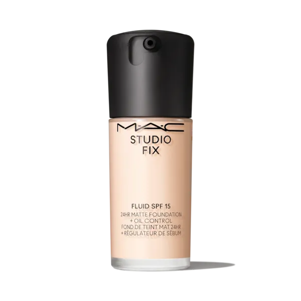 Mac Cosmetics - Studio Fix Fluid SPF 15 24HR Matte Foundation + Oil Control - NW5 Mac Cosmetics - Studio Fix Fluid SPF 15 24HR Matte Foundation + Oil Control - NW5