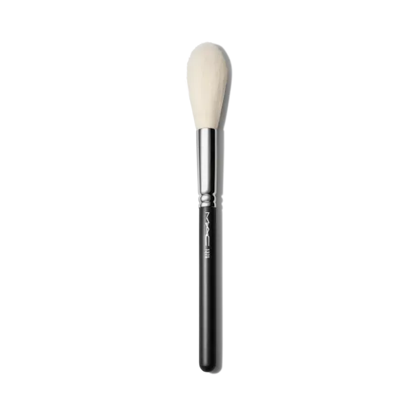 MAC Cosmetics 137 Synthetic Long Blending Brush MAC Cosmetics 137 Synthetic Long Blending Brush