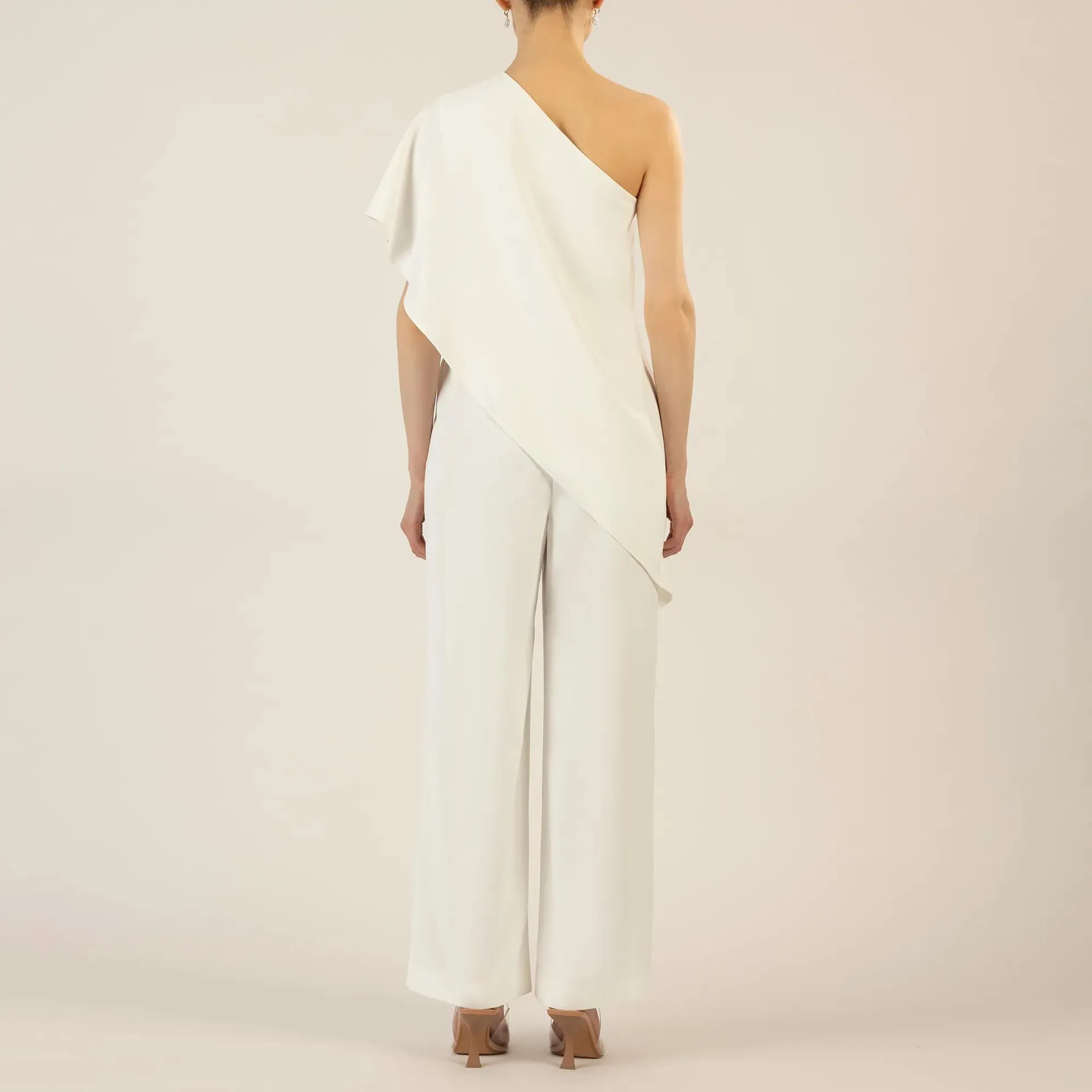 Apart - One-Shoulder Overall - Größe 46 - creme – Bild 2