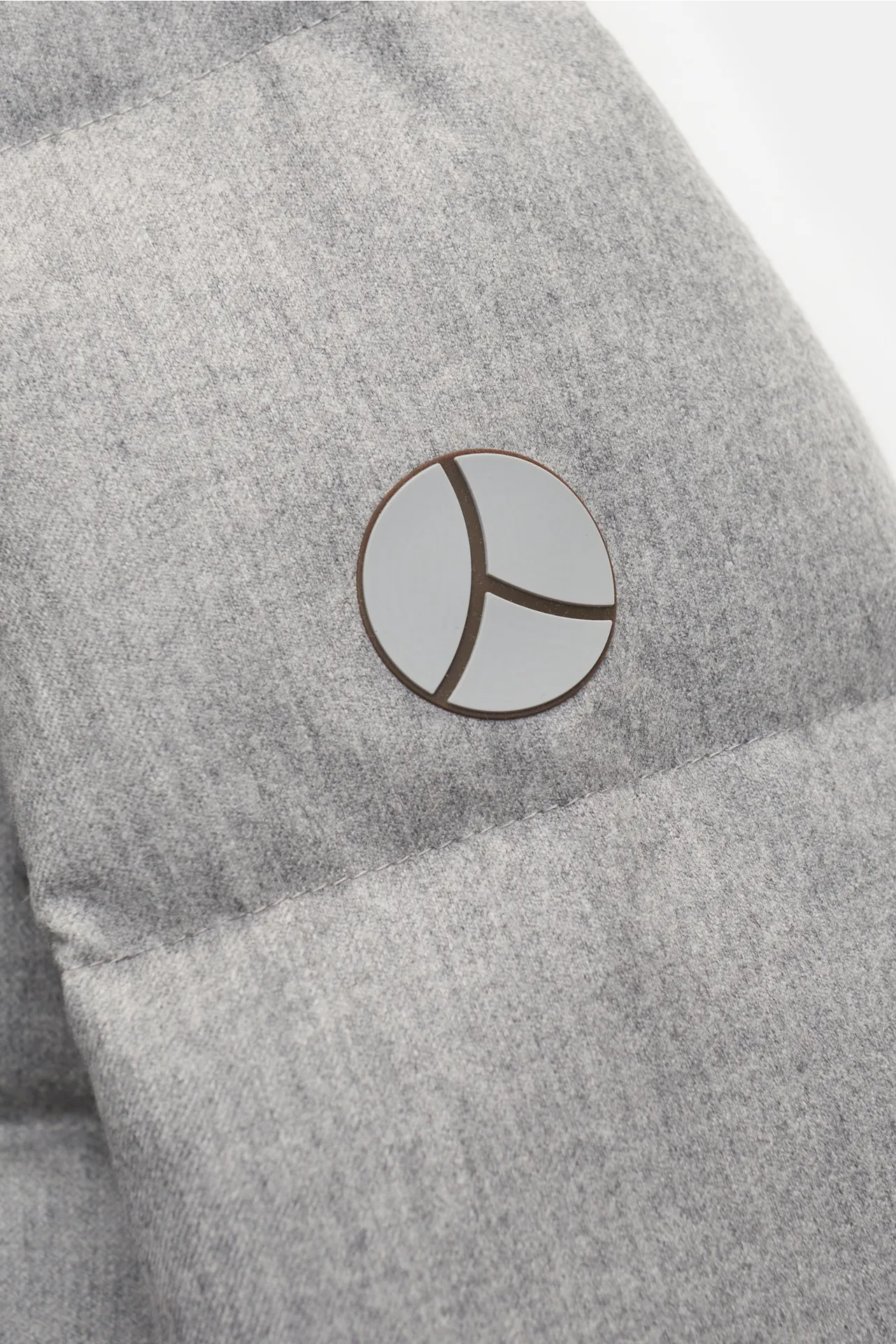 People of Shibuya - Herren - Daunen-Overshirt 'Aver' grau meliert – Bild 5