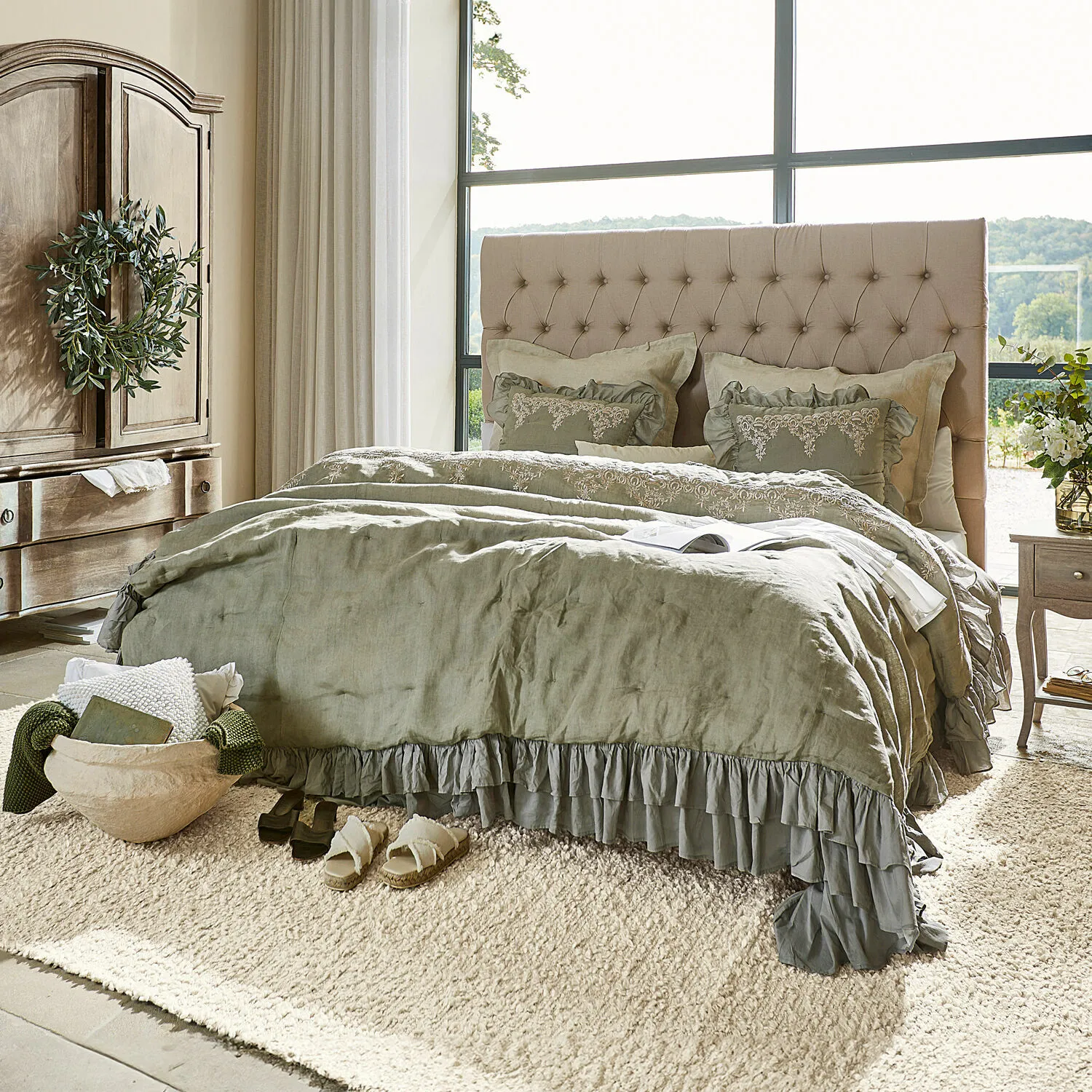 Bett Benton Bett Benton