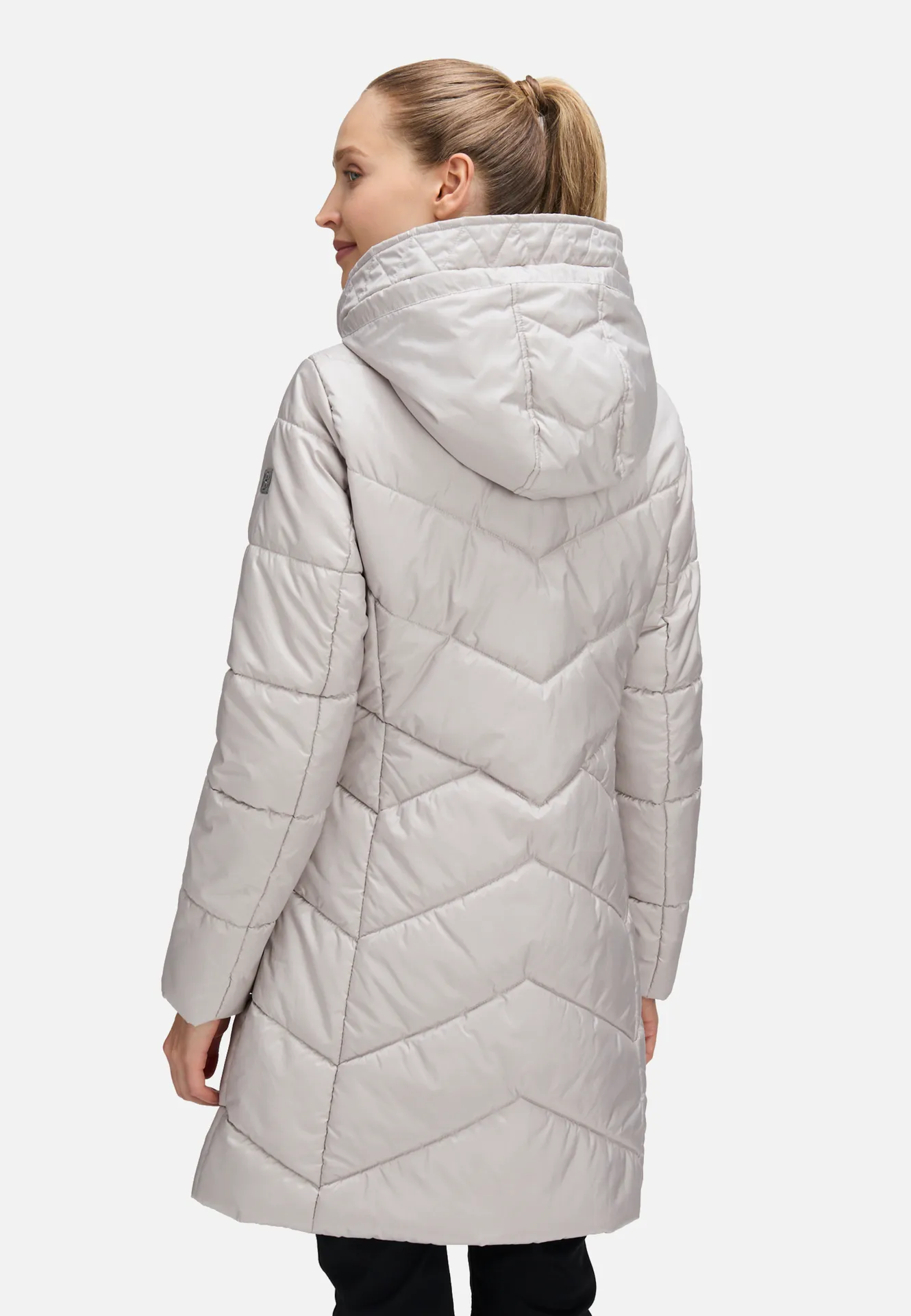 Outdoorjacke mit abnehmbarer Kapuze Outdoorjacke mit abnehmbarer Kapuze