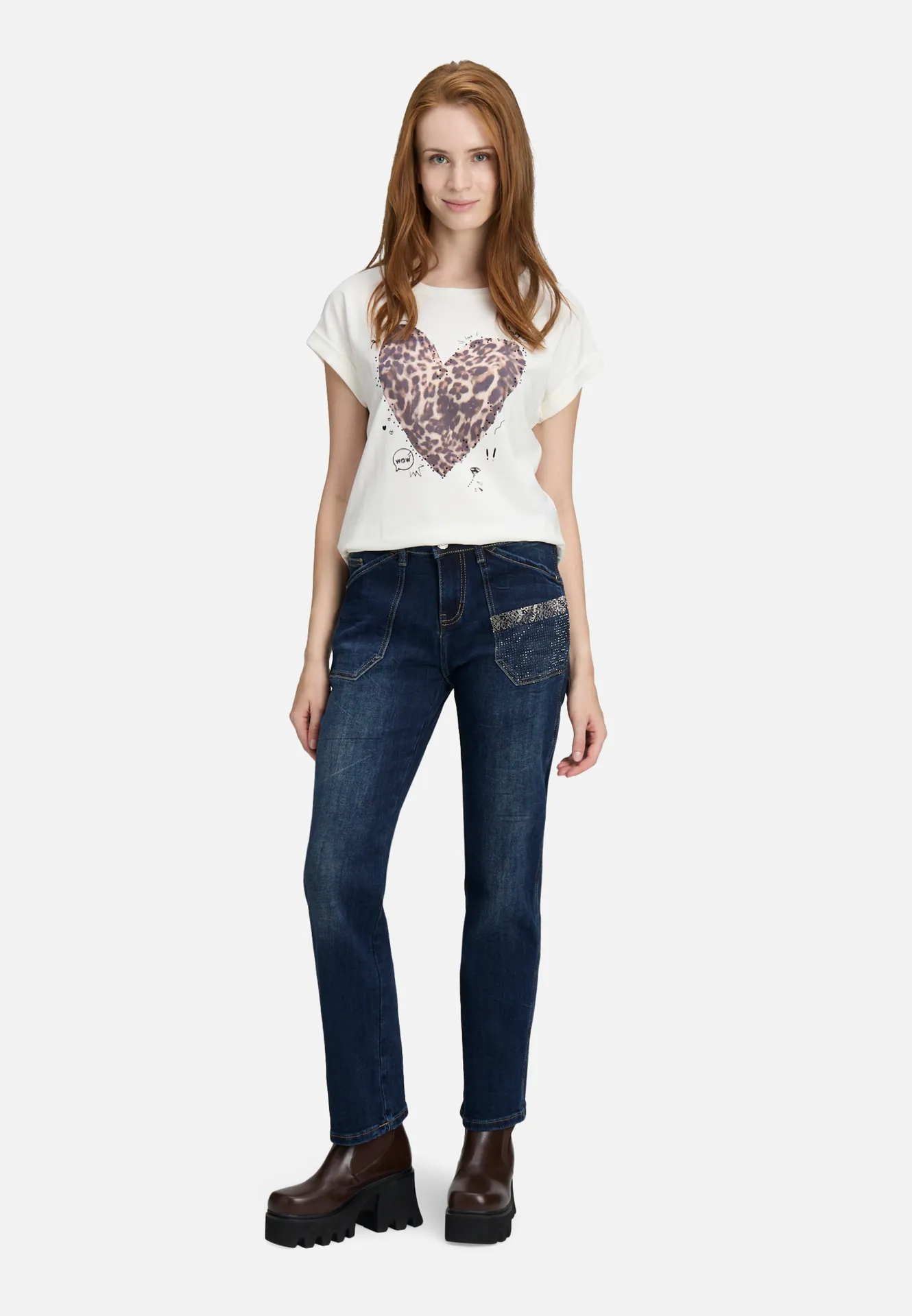 Regular Fit-Jeans mit Strass – Bild 2