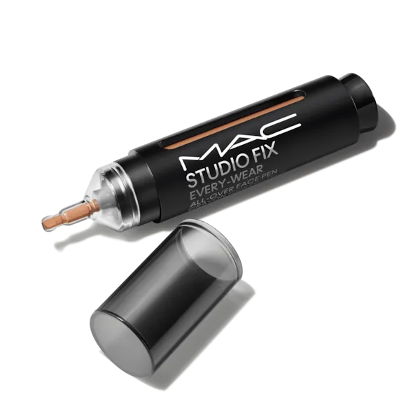 Mac Cosmetics - Studio Fix Every-Wear All-Over Face Pen - NC40 Mac Cosmetics - Studio Fix Every-Wear All-Over Face Pen - NC40