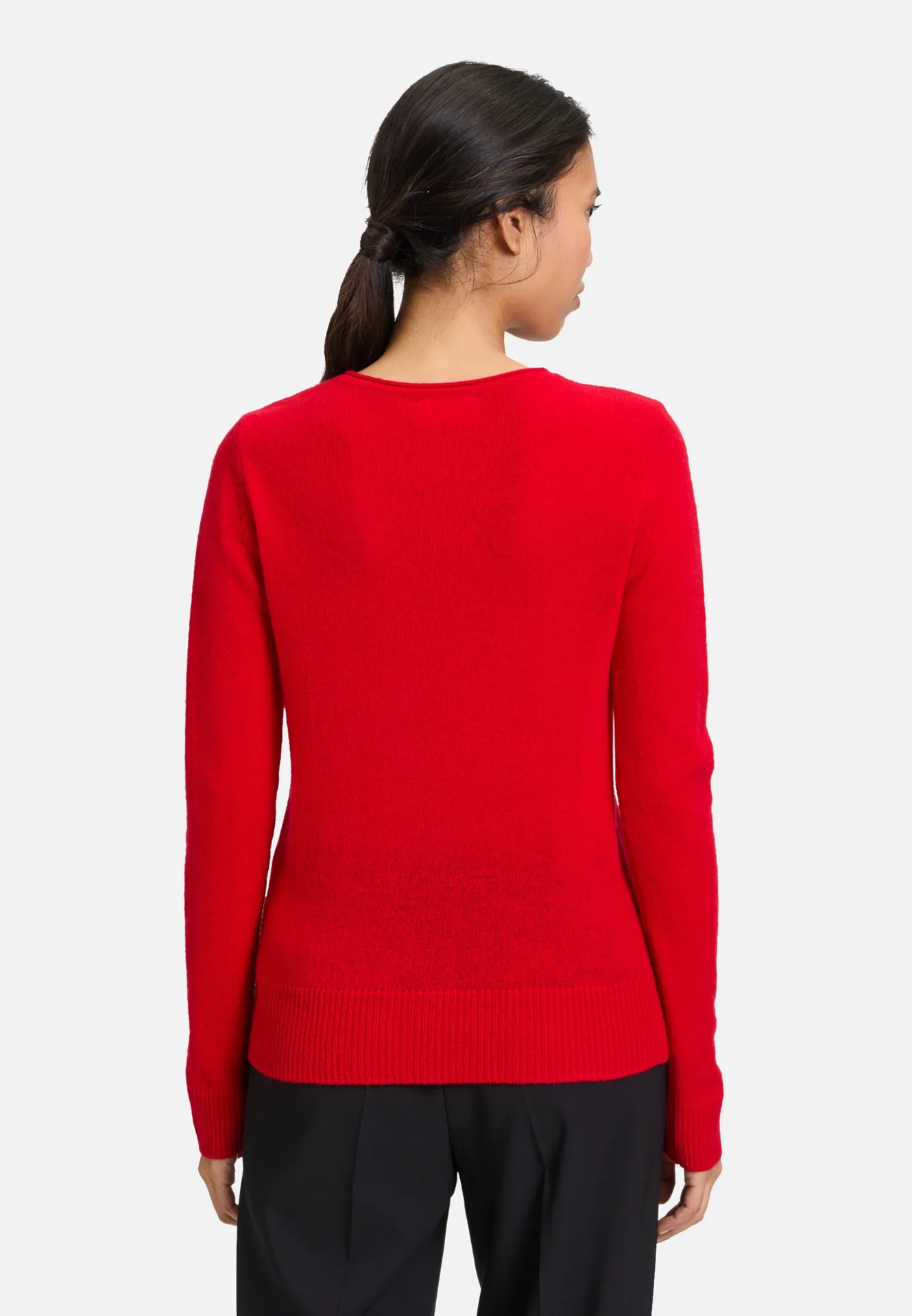 Kaschmir-Pullover mit Rundhalsausschnitt Kaschmir-Pullover mit Rundhalsausschnitt