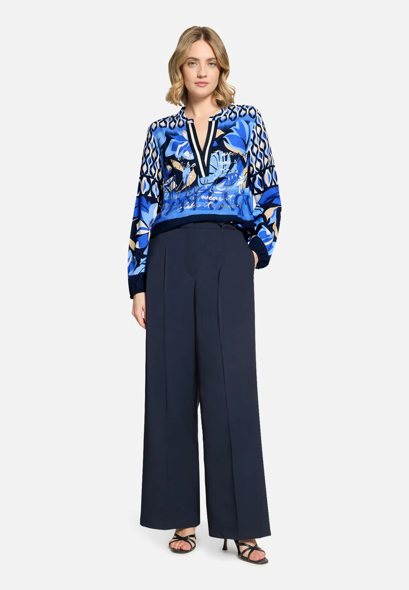 Longbluse mit Stehkragen – Bild 2