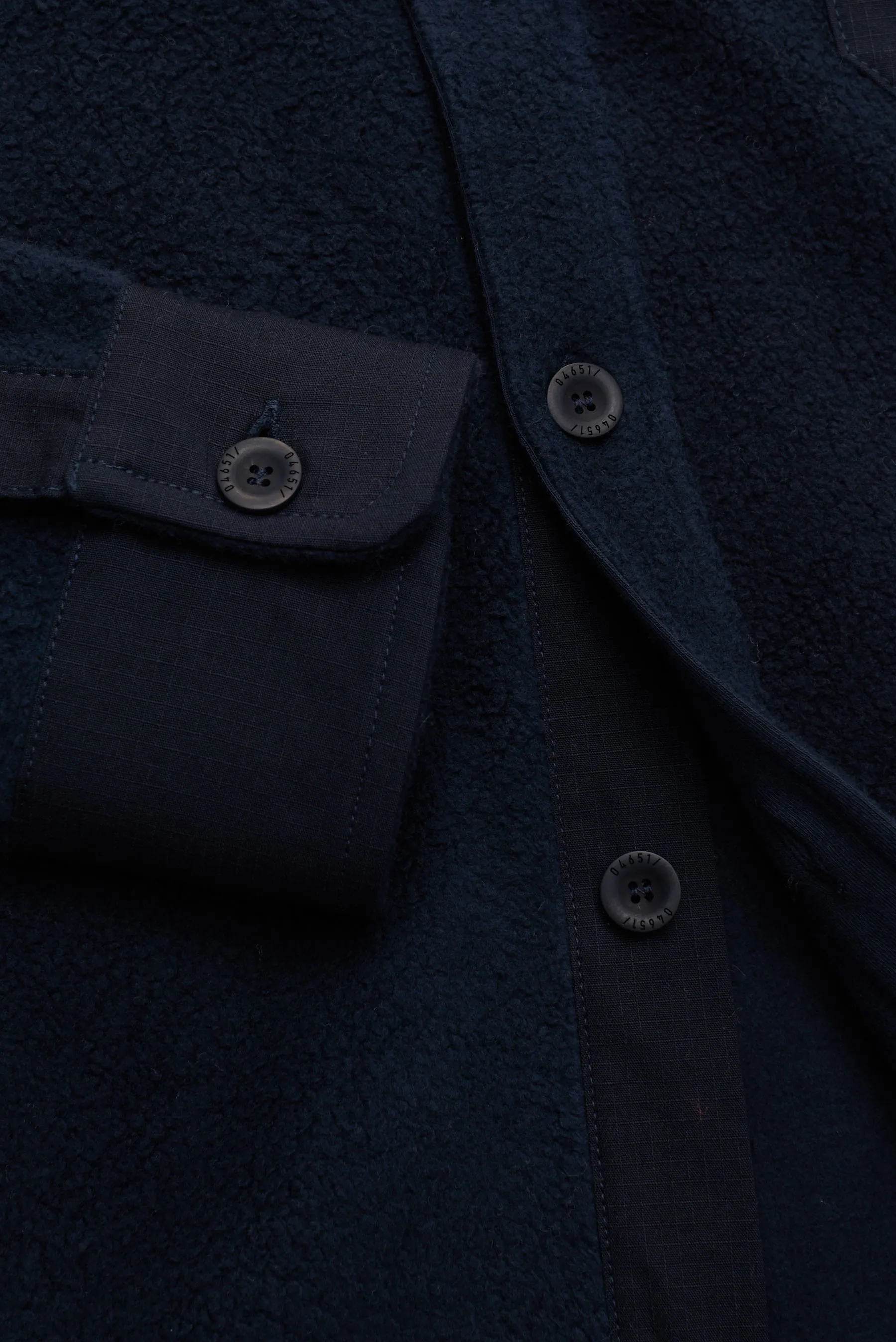 04651/ A trip in a bag - Herren - Fleece-Hemd 'Oyster' navy – Bild 4