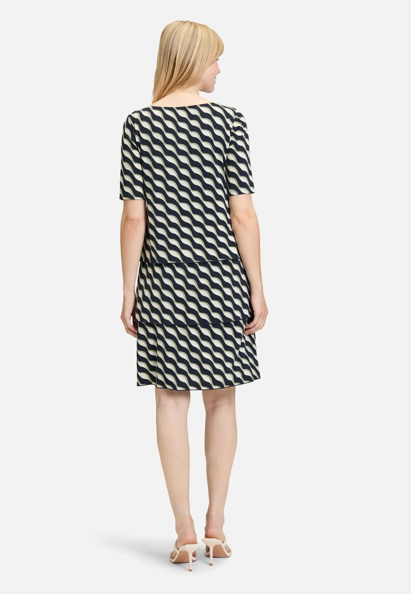 Stufenkleid kurzarm Stufenkleid kurzarm