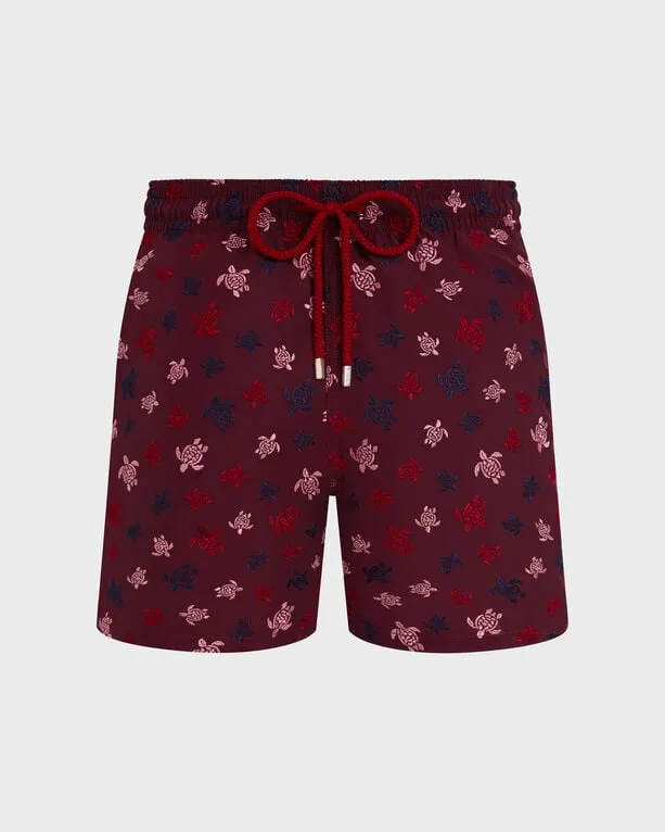 Vilebrequin - Micro Ronde Des Tortues Badeshorts Mit Stickerei Für Herren – Limitierte Serie - Bademode - Mistral - Rot - Größe XXL Vilebrequin - Micro Ronde Des Tortues Badeshorts Mit Stickerei Für Herren – Limitierte Serie - Bademode - Mistral - Rot - Größe XXL