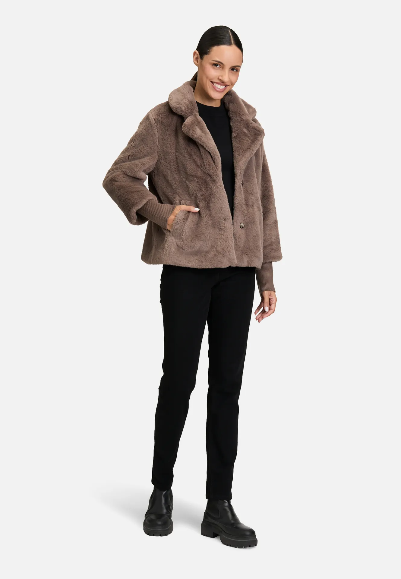 Outdoorjacke mit Plüsch – Bild 2