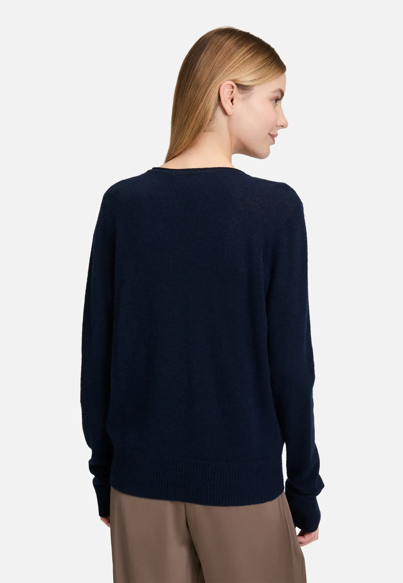 Kaschmir-Pullover mit V-Ausschnitt Kaschmir-Pullover mit V-Ausschnitt