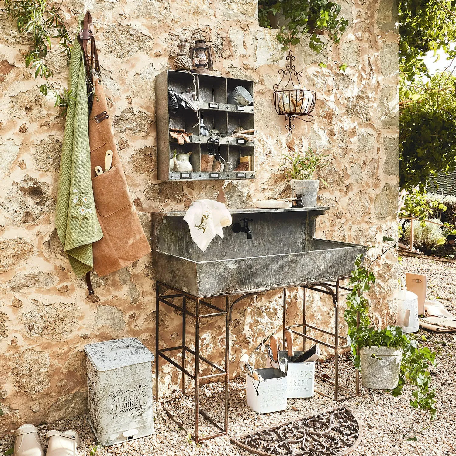 Wandregal Esttar – Bild 4