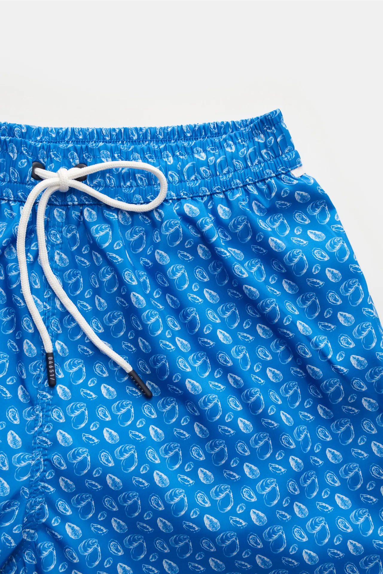 04651/ A trip in a bag - Herren - Badeshorts blau gemustert – Bild 4