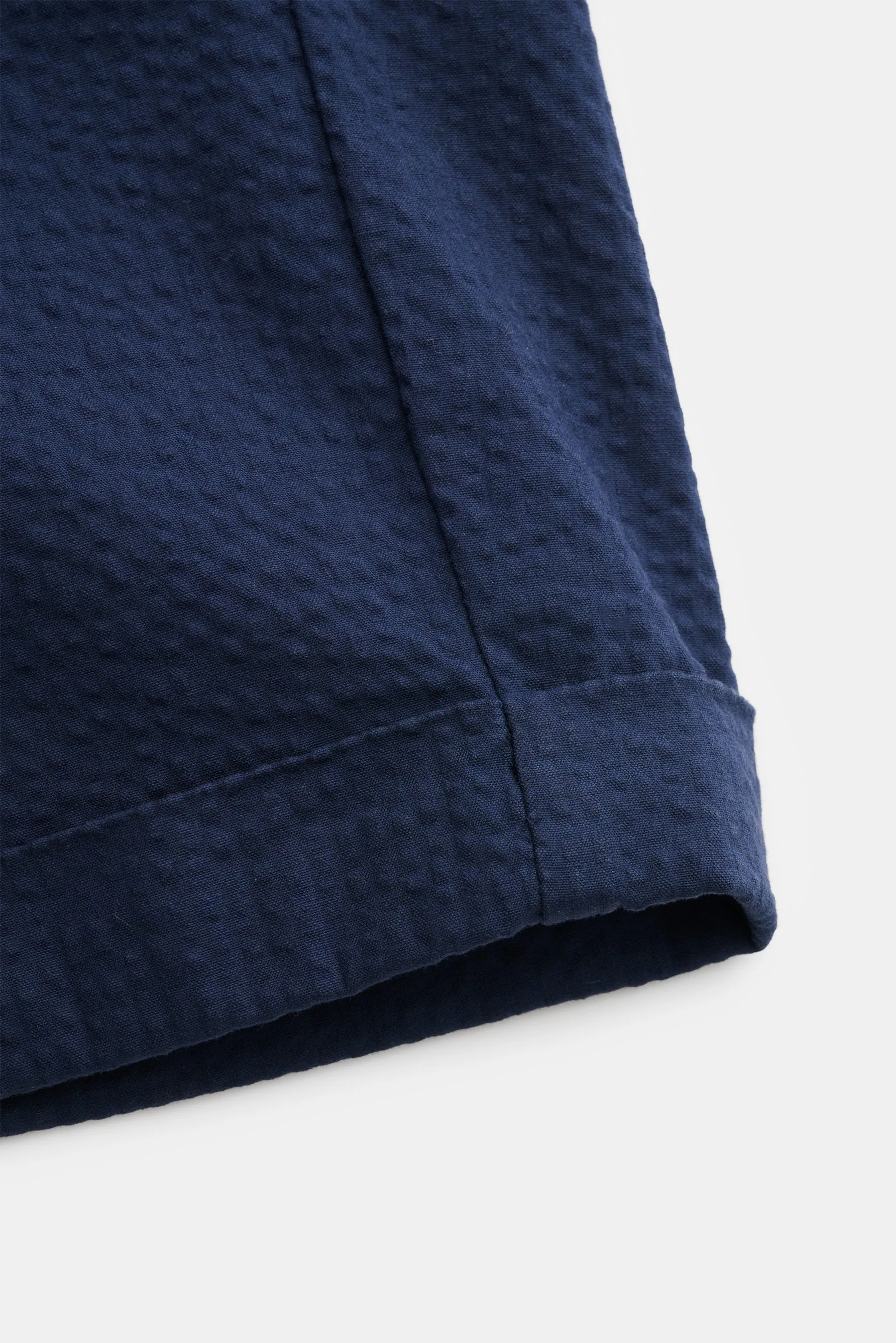 04651/ A trip in a bag - Herren - Seersucker-Shorts navy – Bild 6