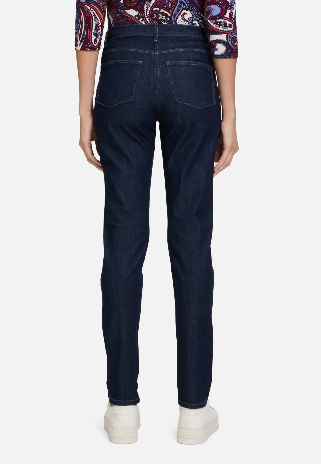 Perfect Body-Jeans mit Steppungen Perfect Body-Jeans mit Steppungen