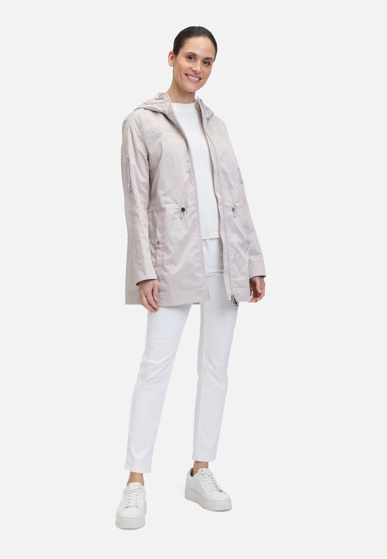 Outdoorjacke mit Kapuze – Bild 2