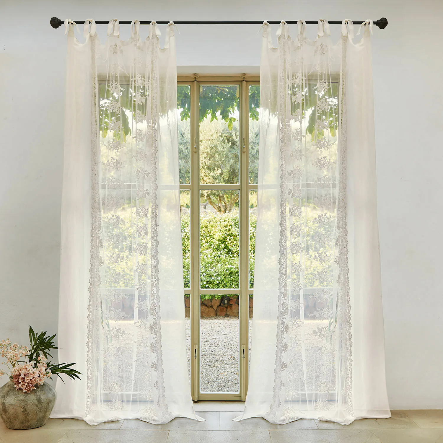 Gardine Valek Gardine Valek