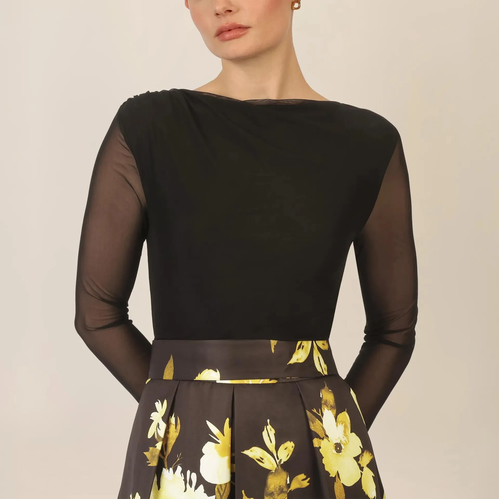 Apart - Satin-Meshkleid - Größe 40 - schwarz – Bild 3