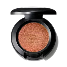 MAC Cosmetics Multichrome Single Eye Shadow Compact MAC Cosmetics Multichrome Single Eye Shadow Compact