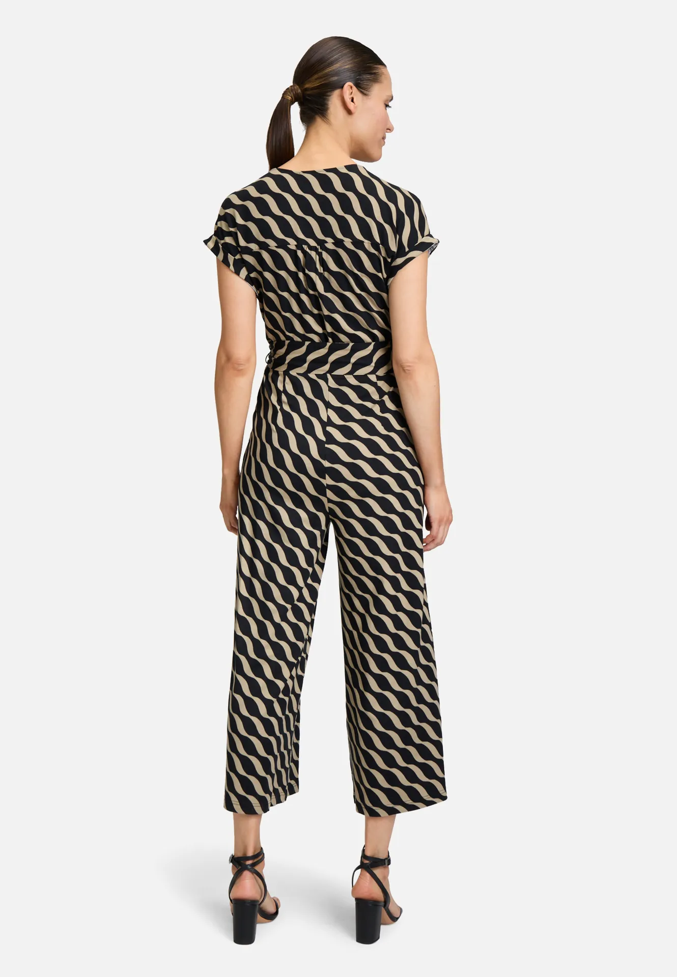 Jumpsuit mit Eingrifftaschen Jumpsuit mit Eingrifftaschen