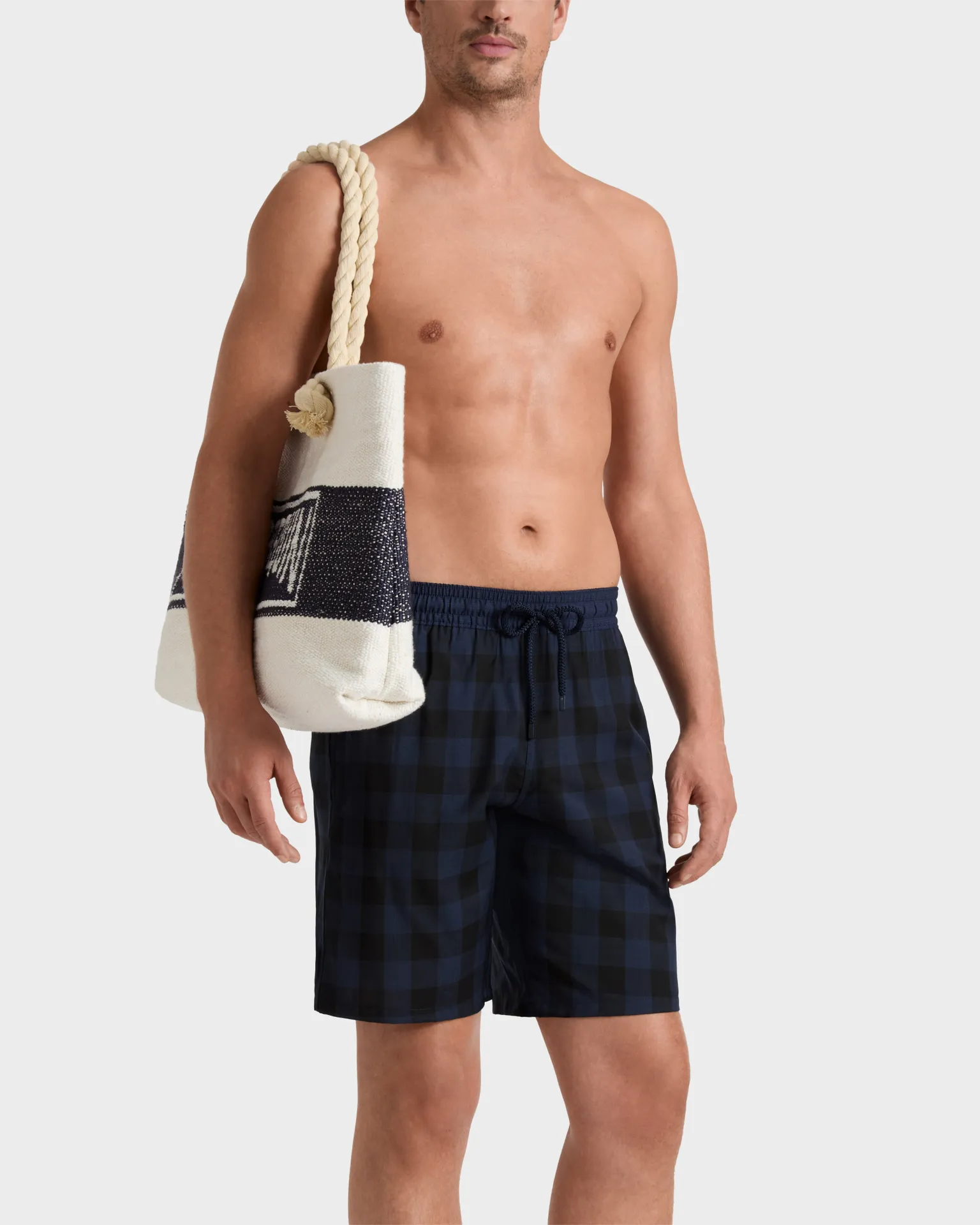 Vilebrequin - Lange Macro Check Tartan Badeshorts Aus Ultradünner Wolle Für Herren - Bademode - Okognus - Blau - Größe XXL – Bild 3