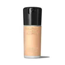 MAC Cosmetics Studio Radiance Serum-Powered™ Foundation MAC Cosmetics Studio Radiance Serum-Powered™ Foundation
