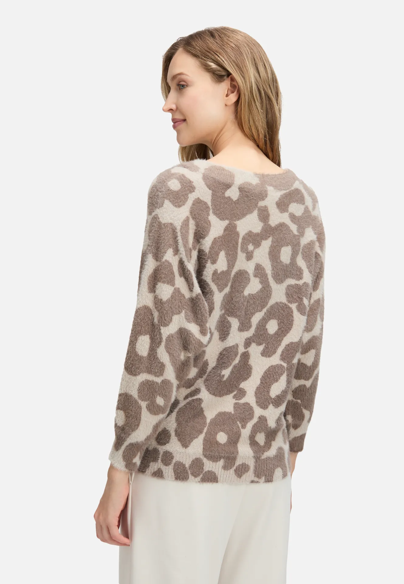 Strickpullover mit Fledermausärmeln Strickpullover mit Fledermausärmeln