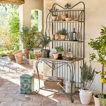 Regal Rentlor Regal Rentlor