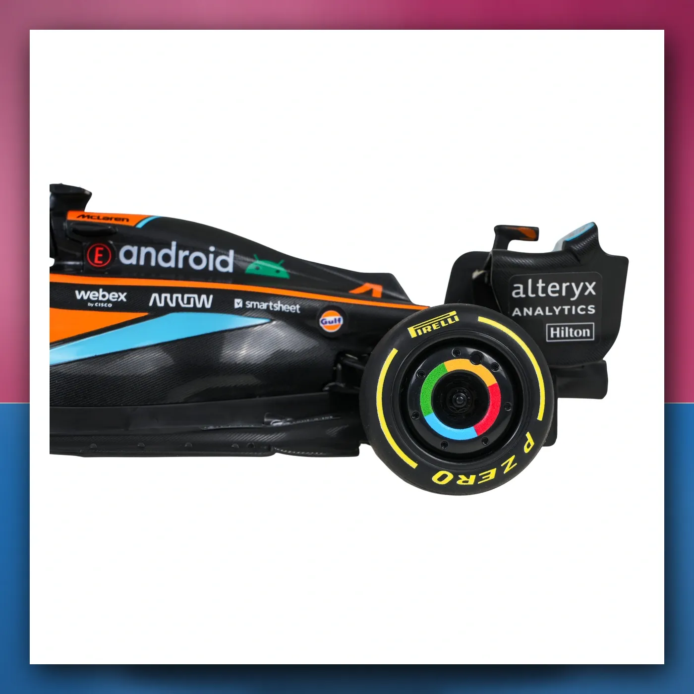 Metalni automobil McLaren F1 MCL36 1:24 narančasti RASTAR